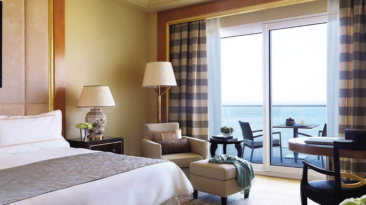 Four Seasons Hotel Бейрут Номер фото